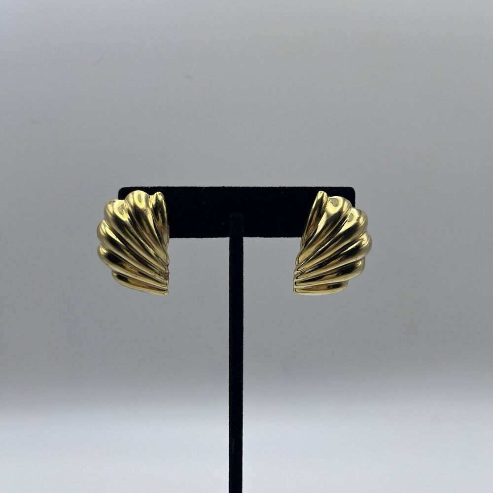 Vintage Napier Gold Tone Shell Fan Stud Earrings Ribbed Statement Retro USA